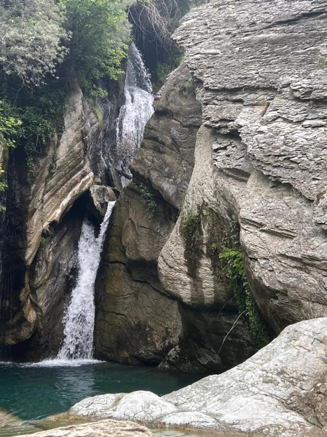 Hannas Hostel Berat Exteriér fotografie